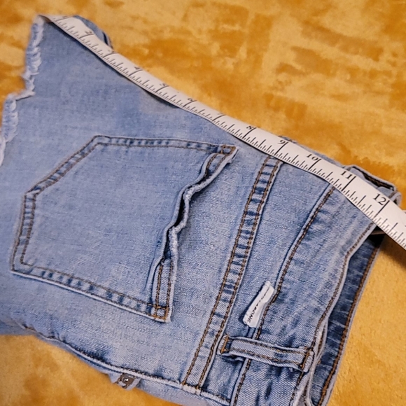 Billabong shorts - Picture 4 of 4